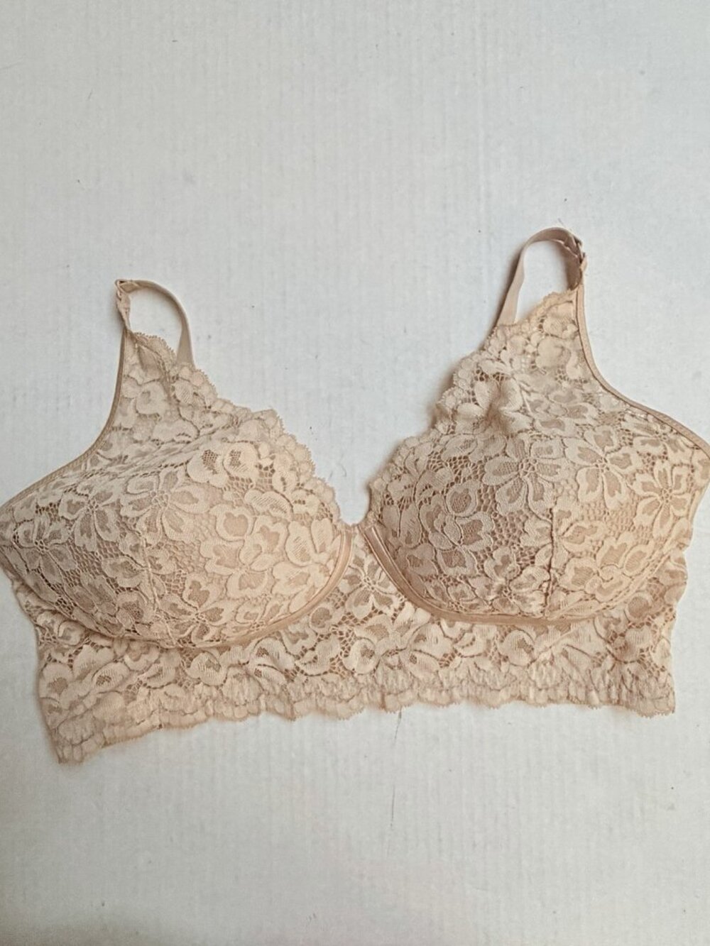 Maidenform Women's 38 D Pure Comfort Lace Mesh Wireless Bralette Nude